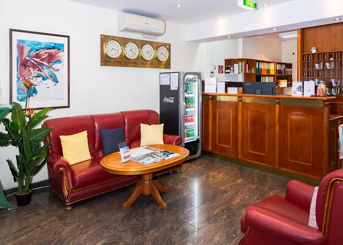 Suite Hotel 900M Zur Oper